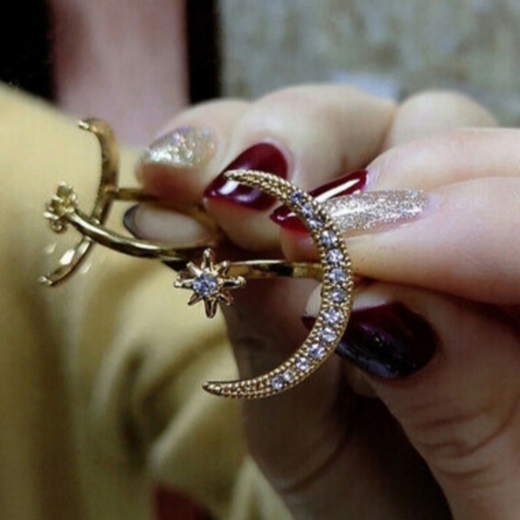 Yellow Gold Crecent Moon and Star Open Ring - Picture 8 of 12